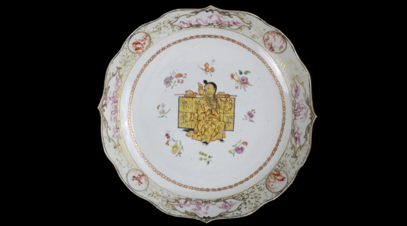 scalloped plate (angle 2)