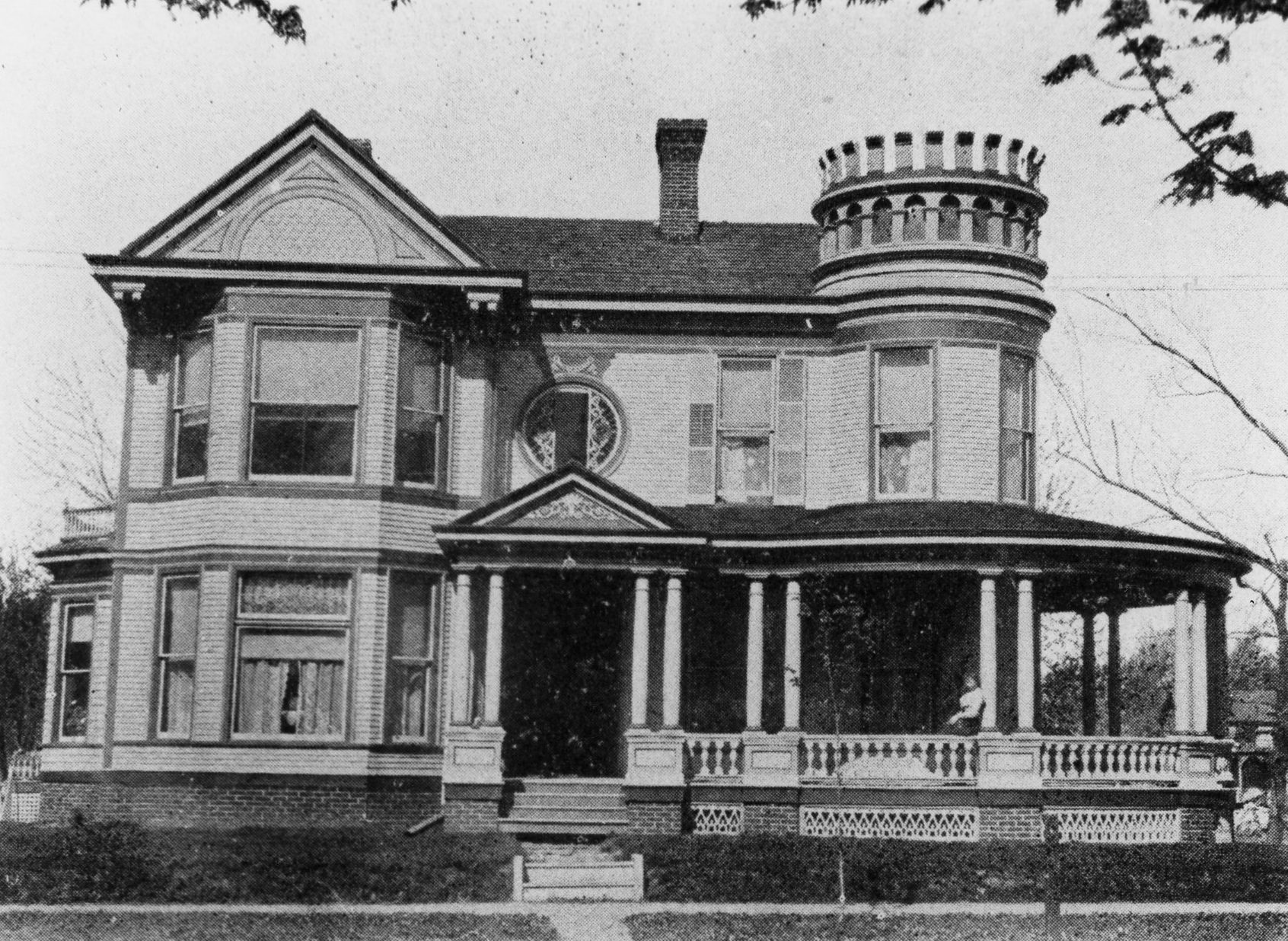1900-Pickler-home